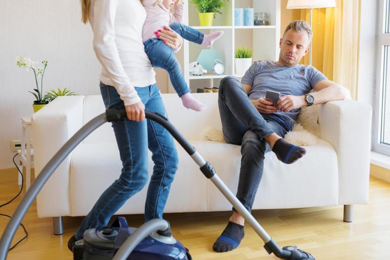 bulasigi-makineye-yerlestirmek-konut-isi-sayiliyor-mu-1-2LFlW2qz ‘Bulaşığı makineye yerleştirmek konut işi sayılıyor mu?’