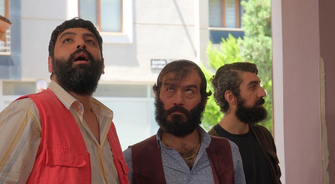 itimat-bana-sinemasi-konusu-nedir-ne-anlatiyor-birinci-sefer-tvde-itimat-bana-oyunculari-ve-bOOk1VJ5 İtimat Bana sineması konusu nedir, ne anlatıyor? Birinci sefer TV'de! İtimat Bana oyuncuları ve kıssası..