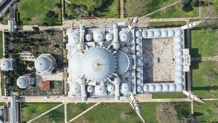 sehzadebasi-camii-nerede-hangi-ilcede-istanbul-sehzadebasi-camii-pozisyonu-ve-yol-tanimi-2-cbIuMOXc Şehzadebaşı Camii nerede, hangi ilçede? İstanbul Şehzadebaşı Camii pozisyonu ve yol tanımı