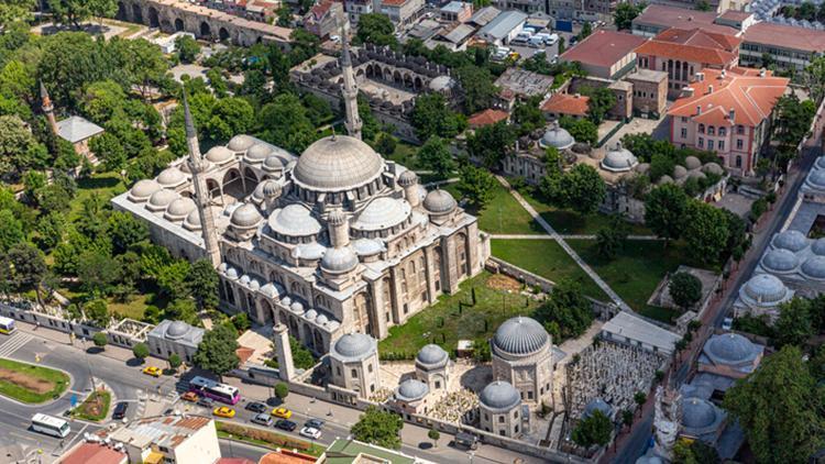 sehzadebasi-camii-nerede-hangi-ilcede-istanbul-sehzadebasi-camii-pozisyonu-ve-yol-tanimi-4-OSjKLGHn Şehzadebaşı Camii nerede, hangi ilçede? İstanbul Şehzadebaşı Camii pozisyonu ve yol tanımı
